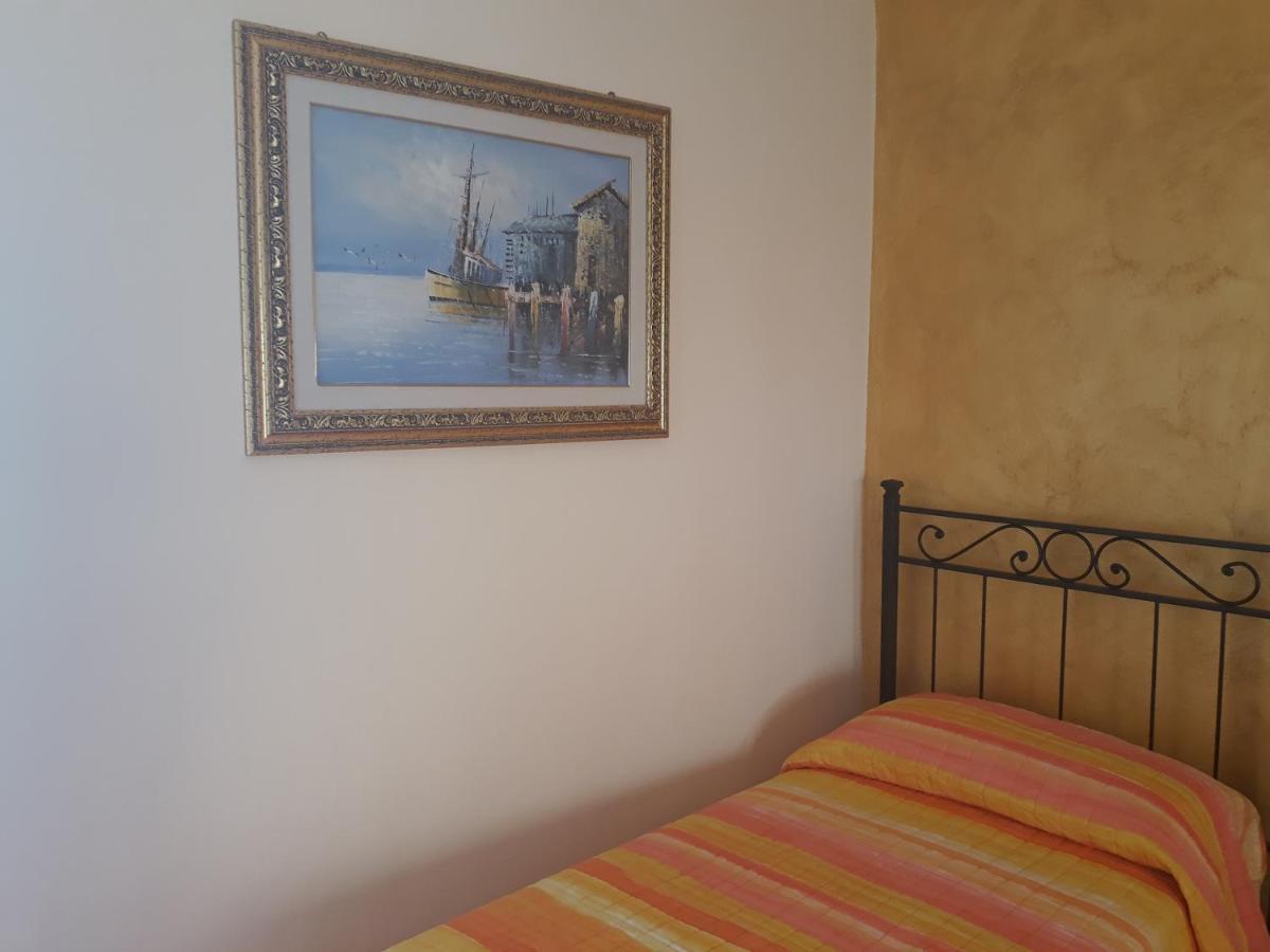L'Antico Faro Bed & Breakfast Castelsardo Exterior photo