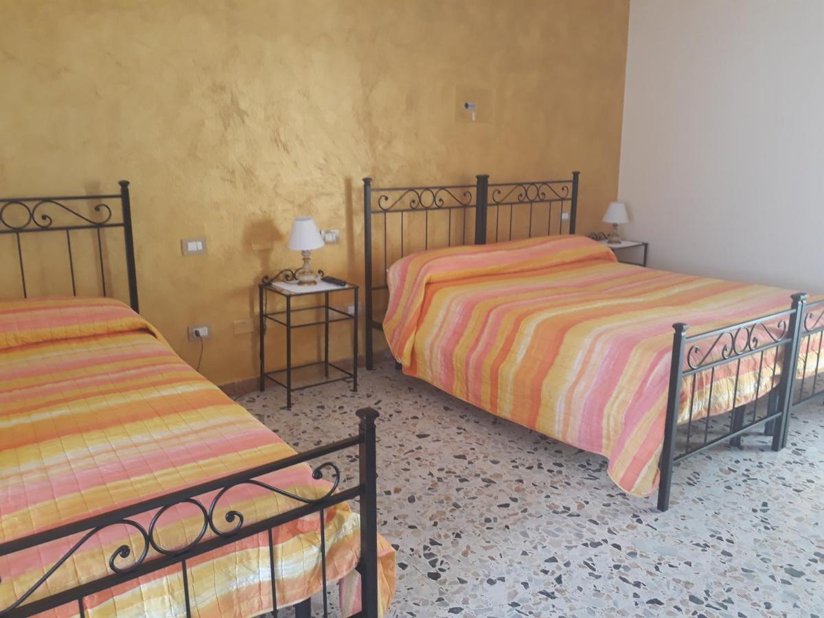 L'Antico Faro Bed & Breakfast Castelsardo Exterior photo