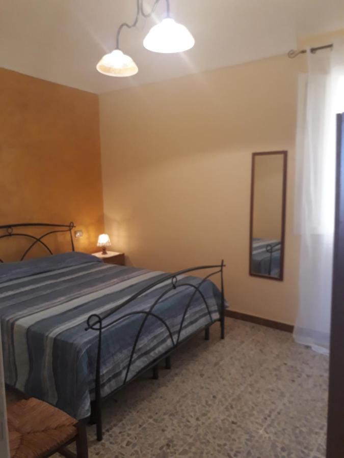 L'Antico Faro Bed & Breakfast Castelsardo Exterior photo