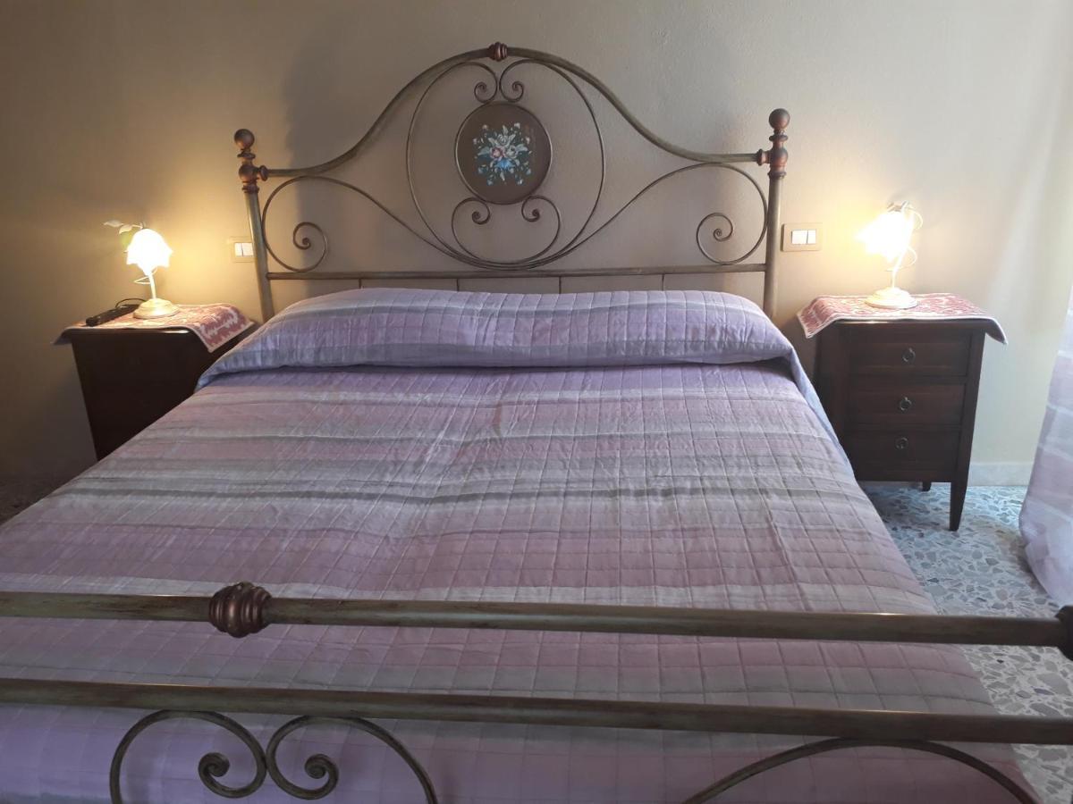 L'Antico Faro Bed & Breakfast Castelsardo Exterior photo